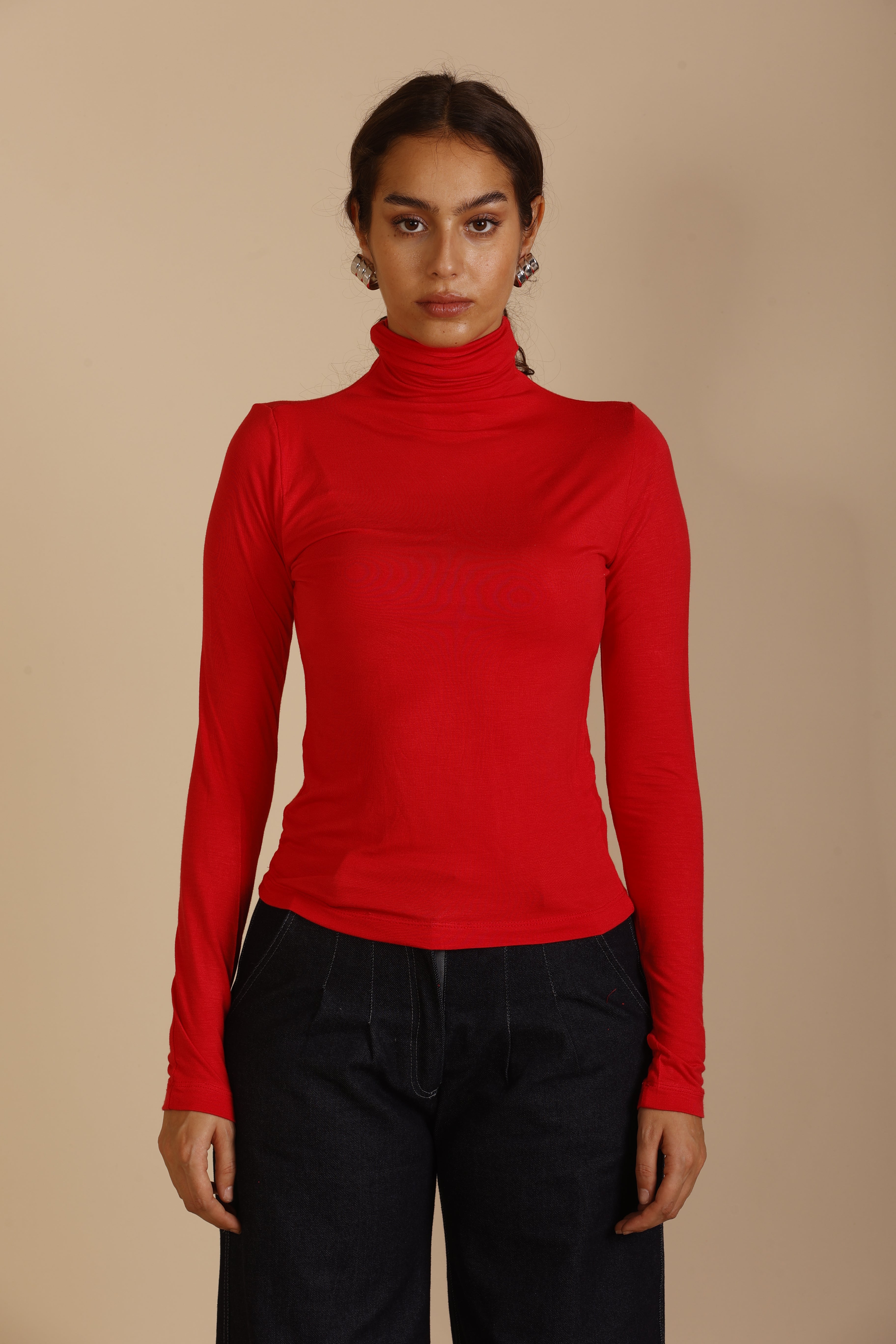 VISCOSE HIGH-NECK TOP