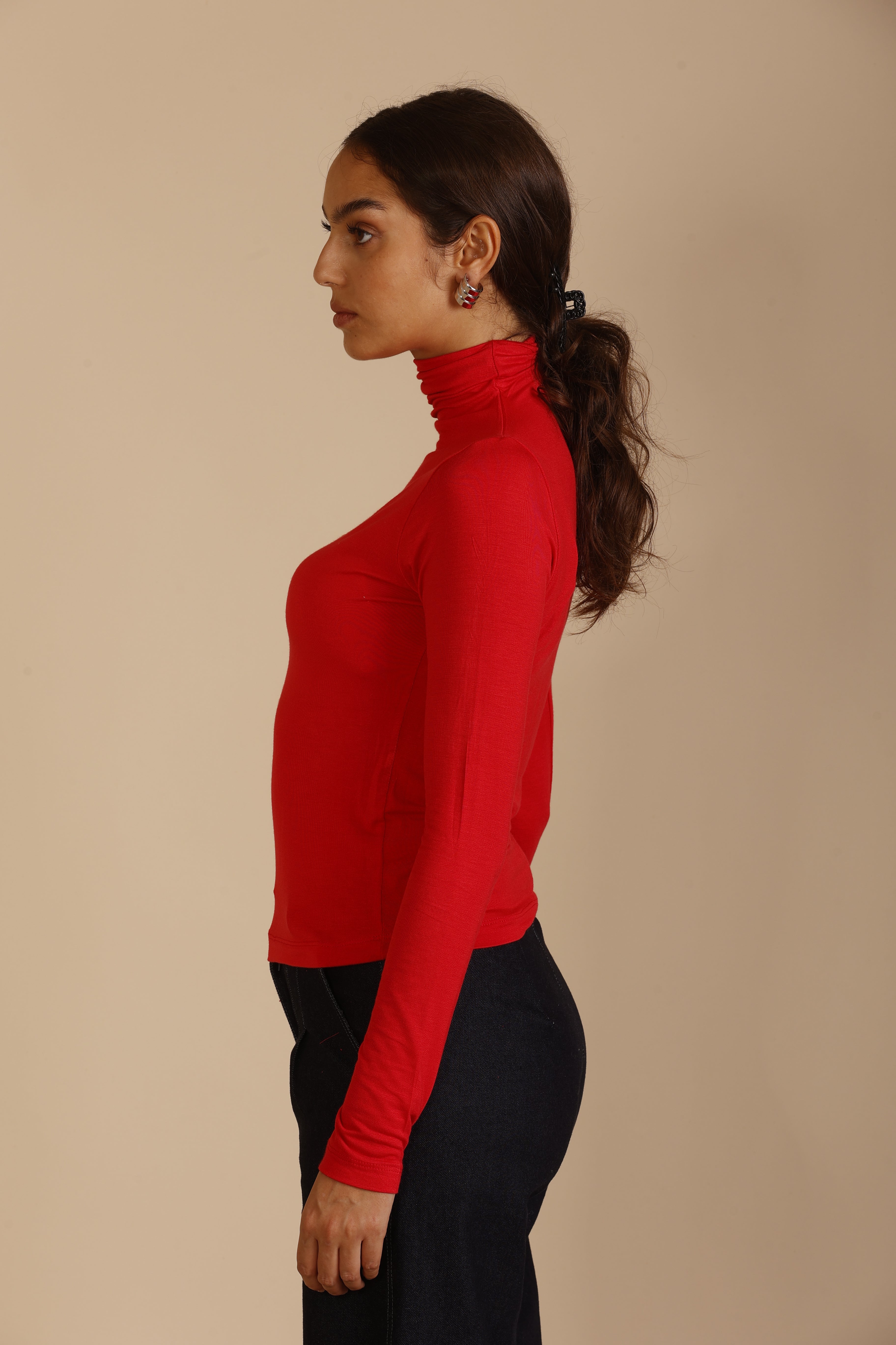 VISCOSE HIGH-NECK TOP