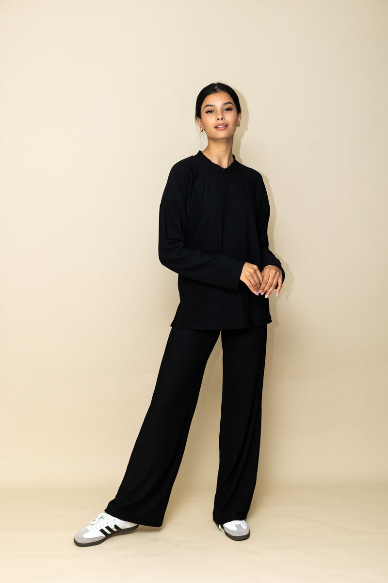 BLACK LOUNGEWEAR SET